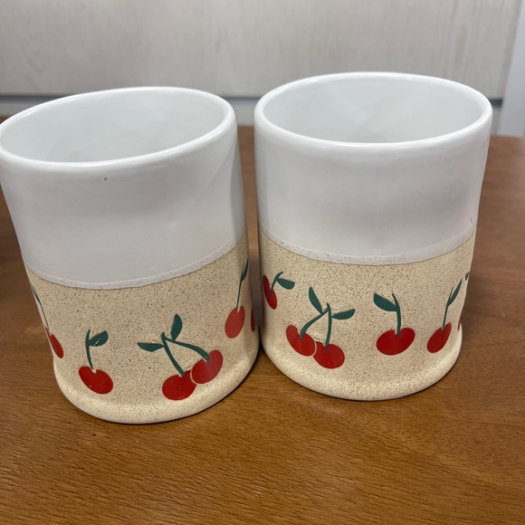 Red Cherry 🍒 Glazed Ceramic Desk Organizer Pen Holder Vanity Set of 2 NWT - Picture 1 of 4